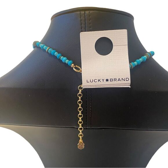 Gorgeous Rough Cut Turquoise Beaded Goldtone Heart Choker. - Picture 4 of 6